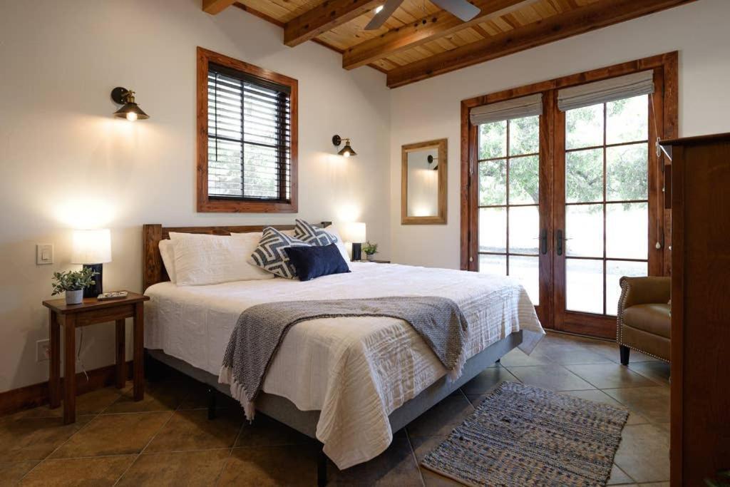 Little Dutch Cabin #1 - 12 Min To Magnolia-Baylor Bellmead Exterior foto